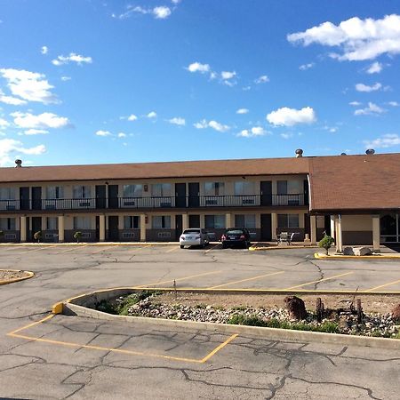 Econo Lodge Бівер Екстер'єр фото