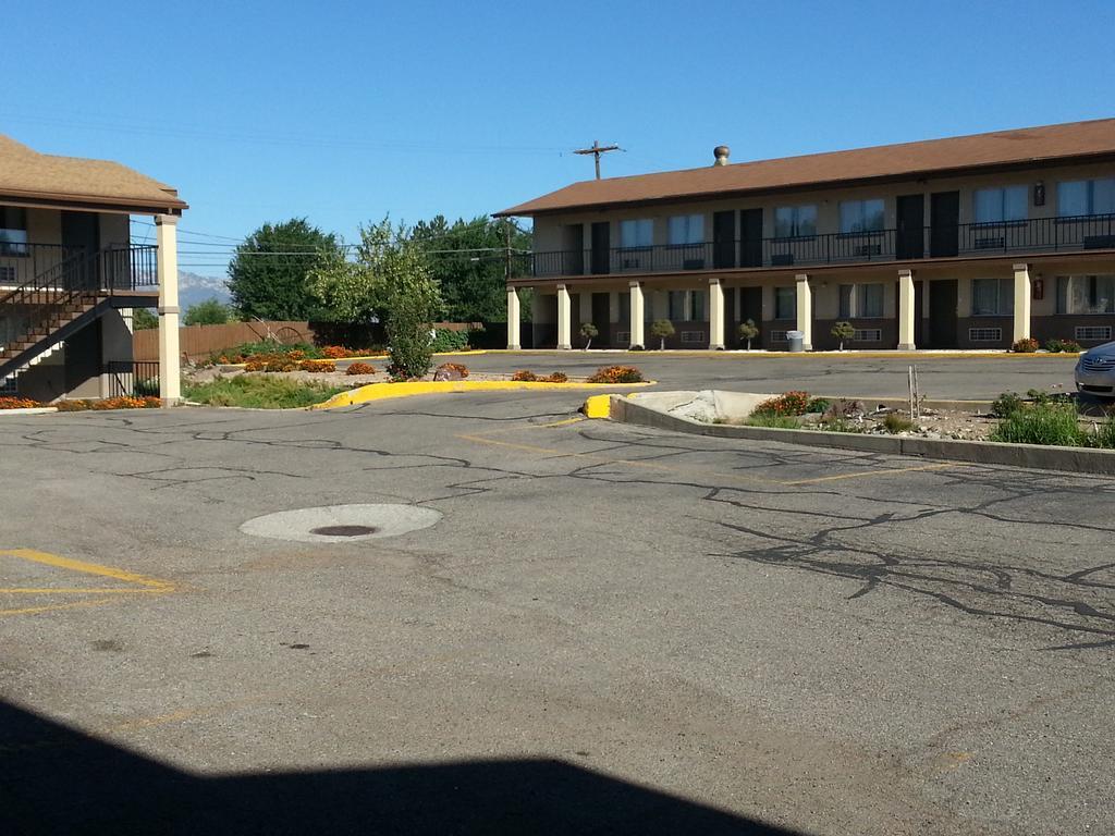 Econo Lodge Бівер Екстер'єр фото