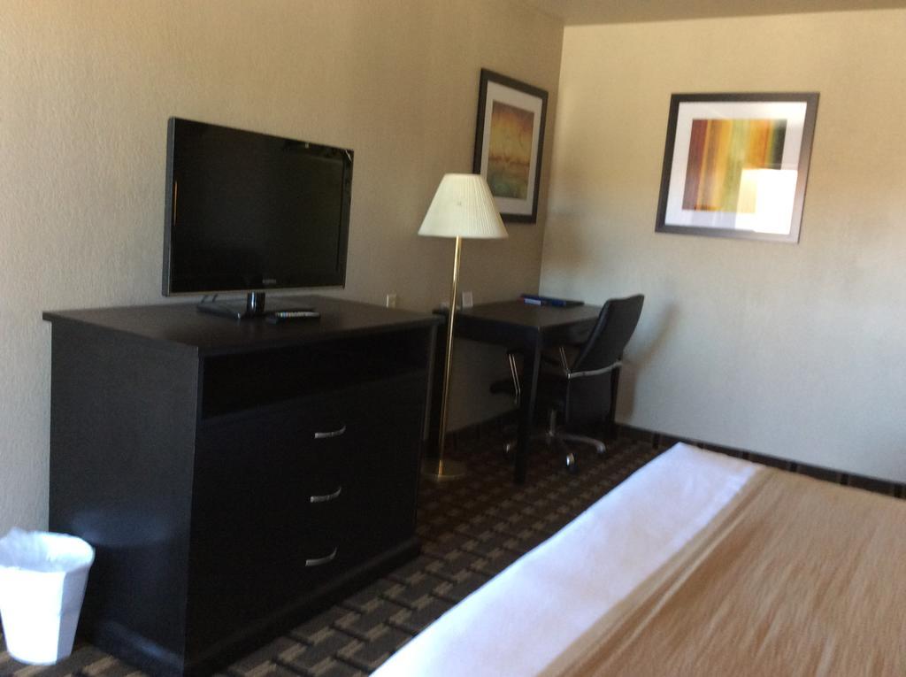 Econo Lodge Бівер Екстер'єр фото